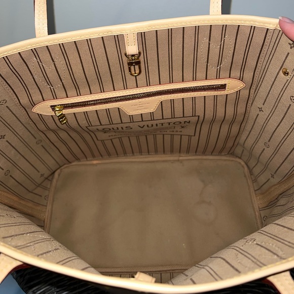 Louis Vuitton Neverfull MM Monogram - Picture 7 of 7